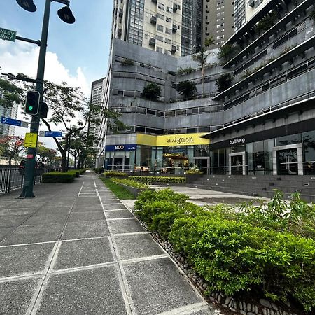 Oasis Regency @ Fort Victoria Bgc Taguig Bagian luar foto