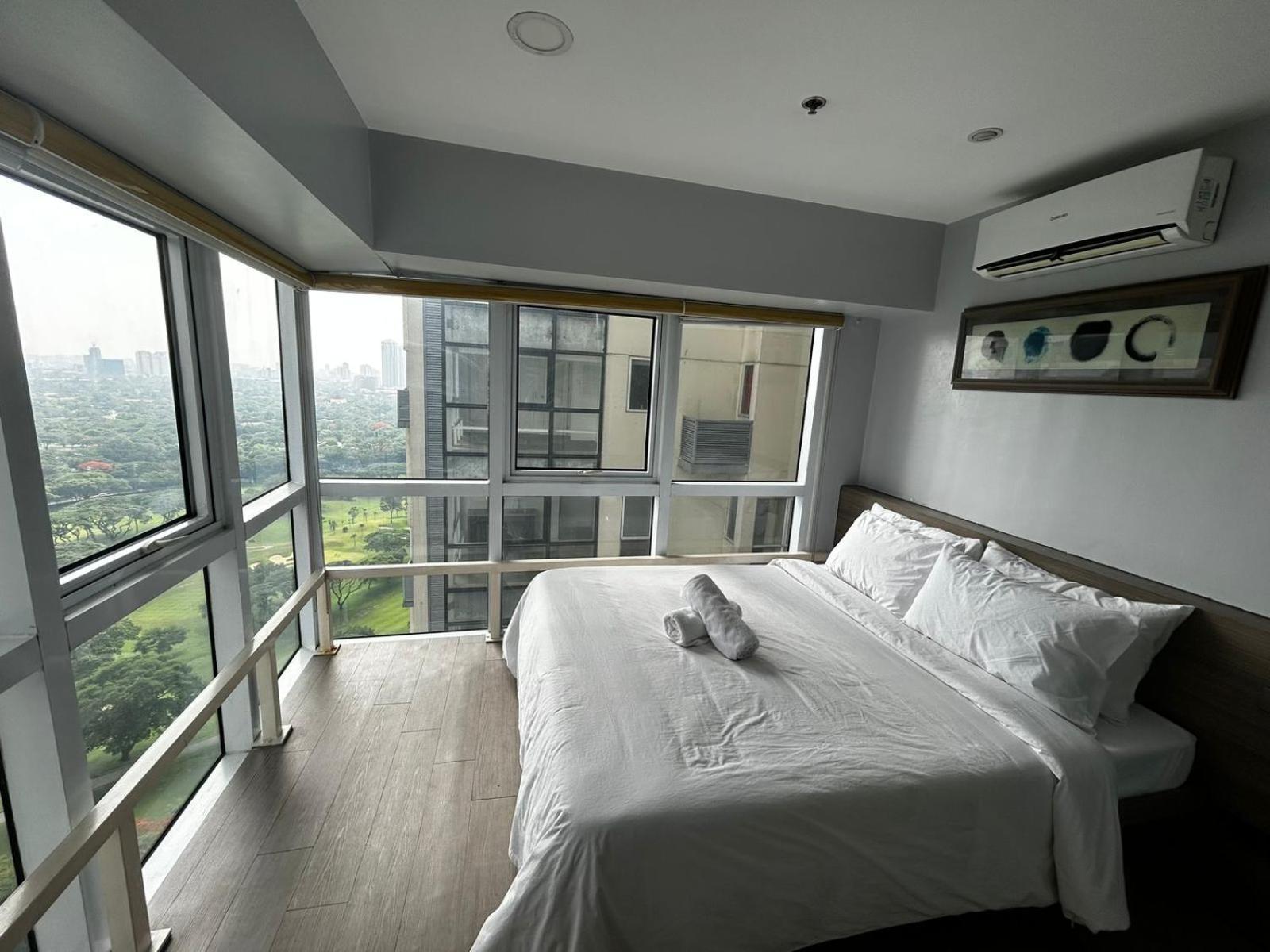 Oasis Regency @ Fort Victoria Bgc Taguig Bagian luar foto