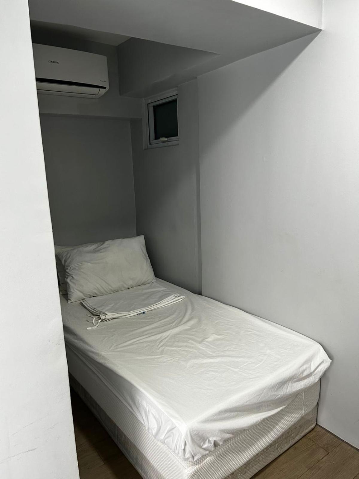 Oasis Regency @ Fort Victoria Bgc Taguig Bagian luar foto