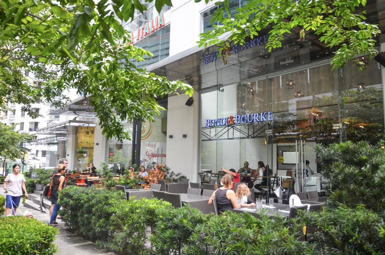 Oasis Regency @ Fort Victoria Bgc Taguig Bagian luar foto