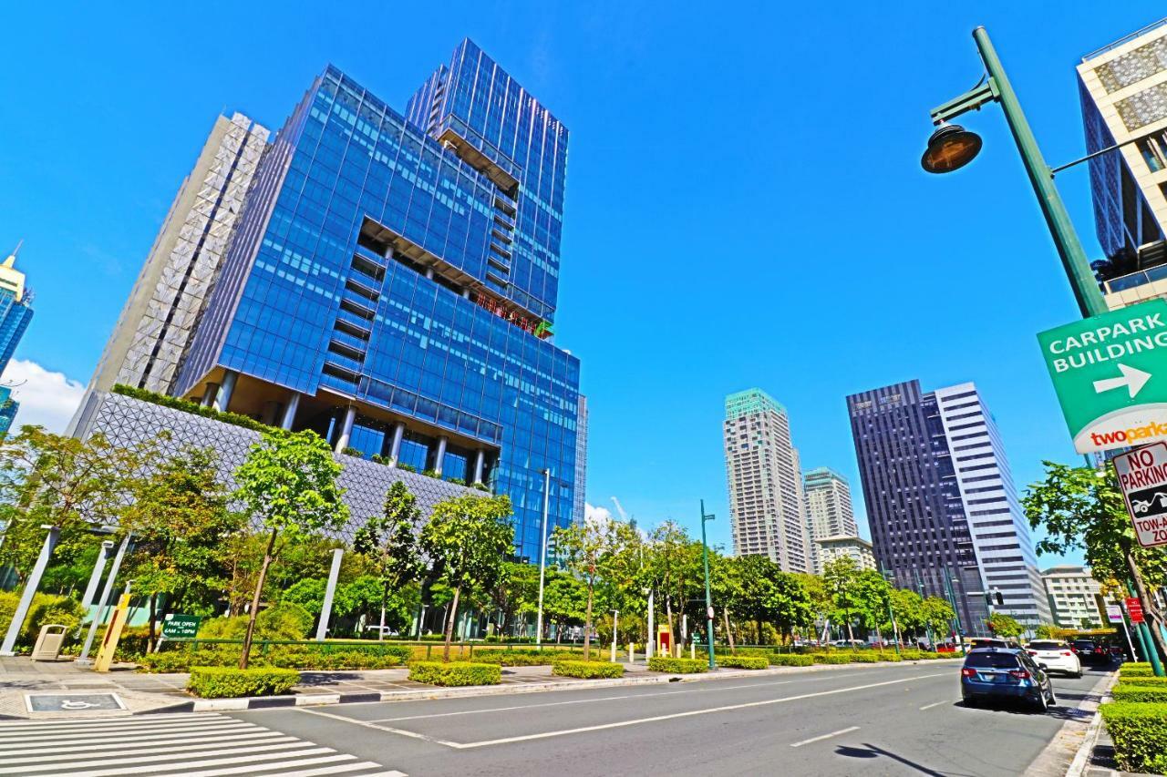 Oasis Regency @ Fort Victoria Bgc Taguig Bagian luar foto