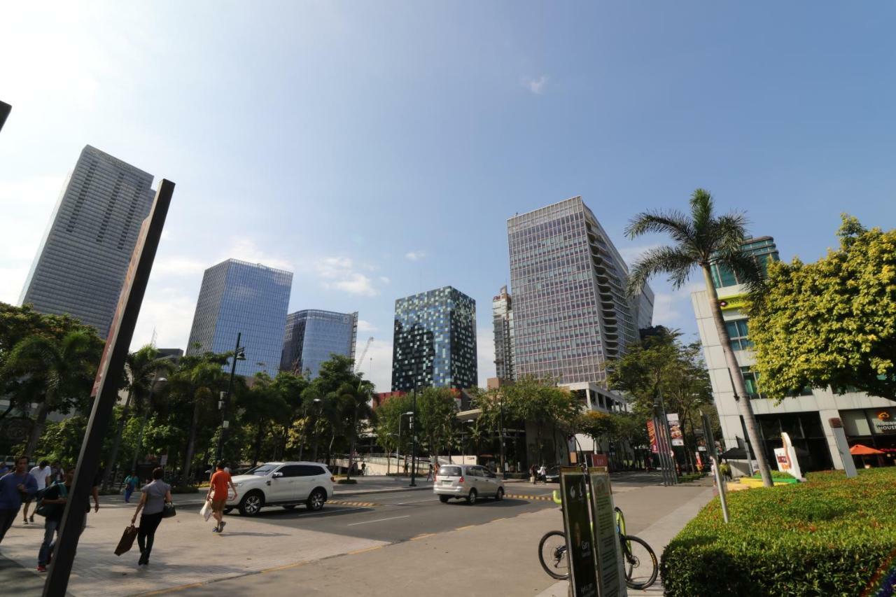 Oasis Regency @ Fort Victoria Bgc Taguig Bagian luar foto